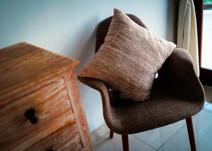 Golden Palm Bali Canggu- Huge Luxe 2-storey Villa