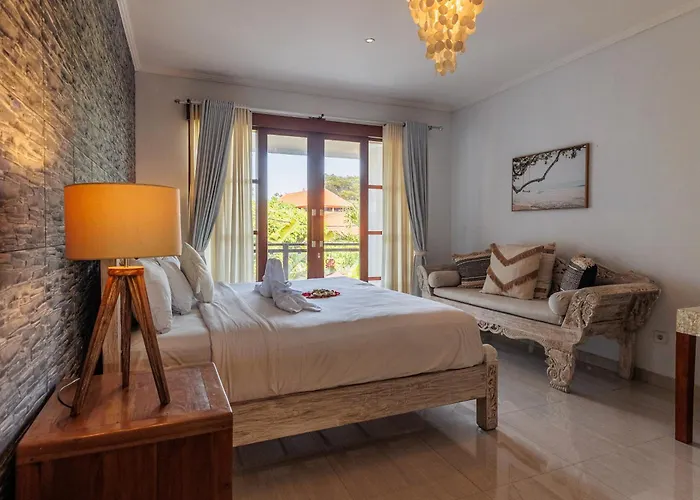 Golden Palm Bali Canggu- Huge Luxe 2-storey